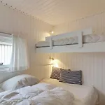 Rutha - 45m From The Sea By Interhome
