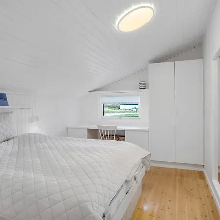 Rutha - 45m From The Sea By Interhome Saltum